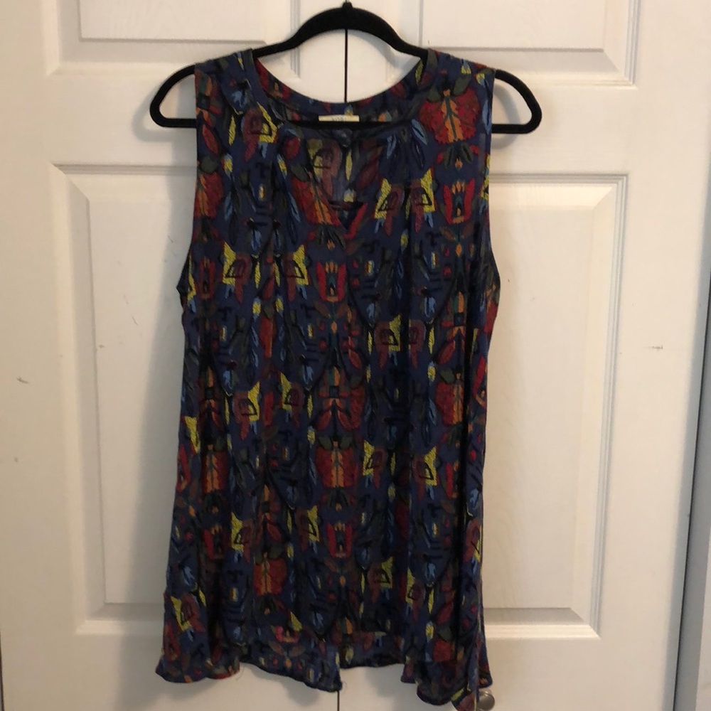 ‼️SOLD ‼️ Beautiful navy blue blouse